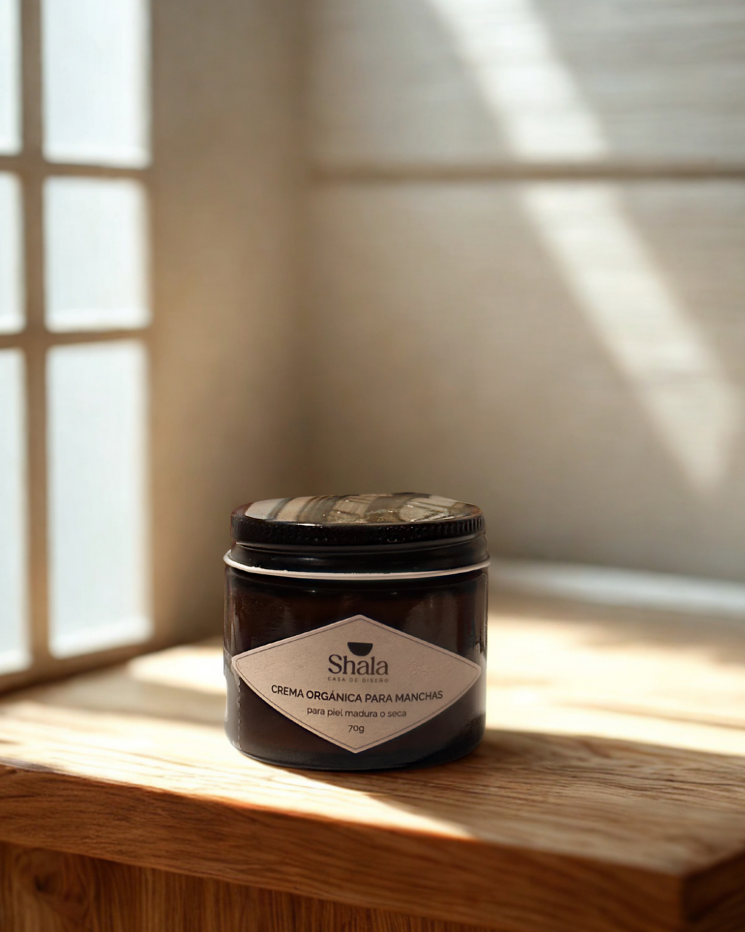 Crema Hidratante Orgánica de Regaliz para Unificar Tono de Piel (reducir manchas)